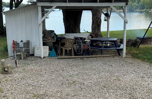 Centralia RV Rental | Camper or RV full hookup on Lake Centralia