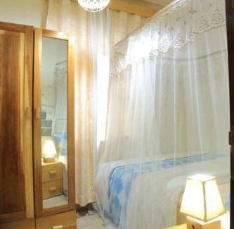 Fort Portal House | Campfort