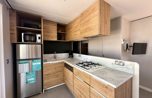 Audenge House | Camping Le Braou * - Mobile Home 4 Rooms 6 People Air Conditioned + TV