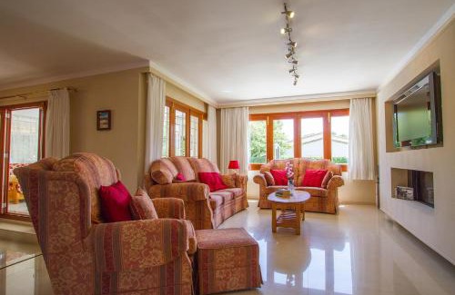 Urbanitzacio Gotmar Villa | Can Barbas