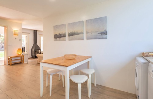 Cala San Vicente Villa | 'Can Botana 12' with Mountain View, Wi-Fi and Air Conditioning