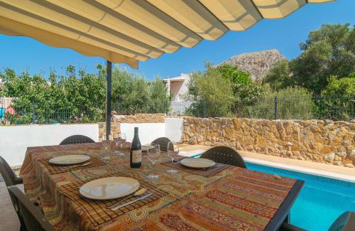 Urbanizacion Mont Ferrutx House | Can Clavell