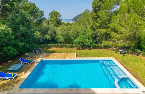 Playa de Formentor Villa | CAN MIR SA POSADA DES PAGÈS - Luxury villa with private pool and free WiFi.