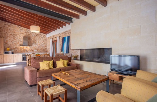 Algaida Villa | CAN PERE RAPINYA - Authentic Majorcan villa with private pool, located amidst nature and g