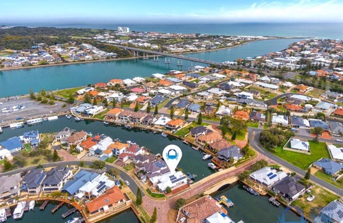 Wannanup House | Canal Escape in Wannanup