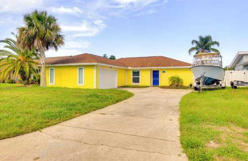 Isle of Palms House | Canal-Front Retreat 4 Mi to Jacksonville Beach!