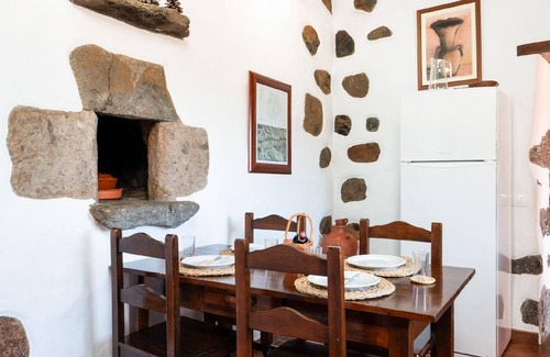 La Solana House | Canarian style villa with pool and gorgeous views