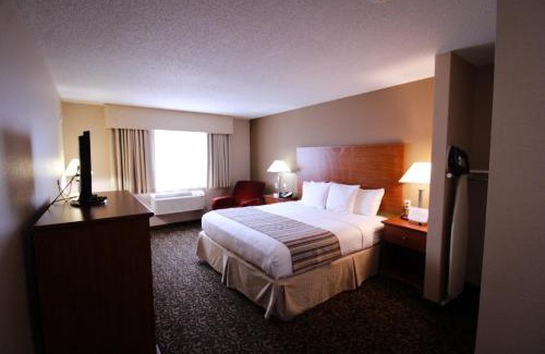 Canby Hotel | Canby Inn and Suites
