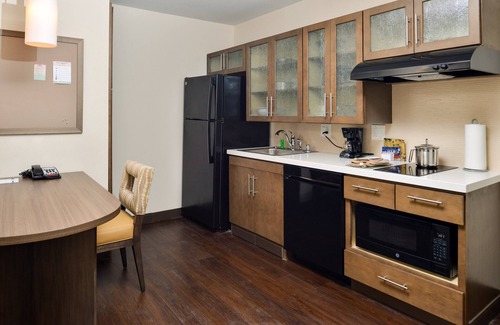 Lodi Hotel | Candlewood Suites Lodi by IHG