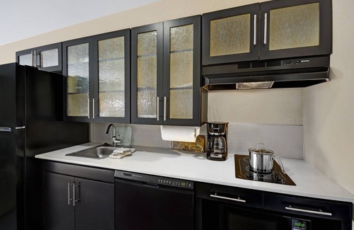 Sumter Hotel | Candlewood Suites Sumter by IHG