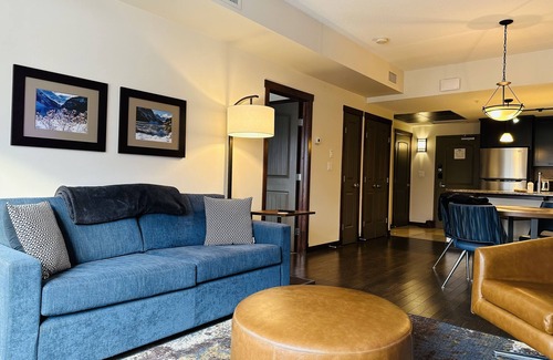 Canmore Resort | Canmore Mountain Retreat - Heated Pool & Hot-tub