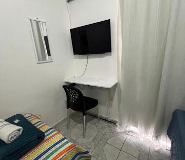 Alto da Boa Vista House | Cantinho aconchegante - Quarto 09 - AR-condicionado