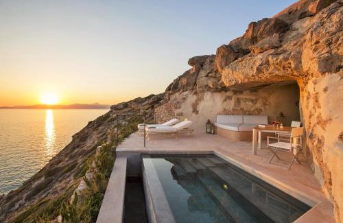 Cala Blava Hotel | Cap Rocat, a Small Luxury Hotel of the World