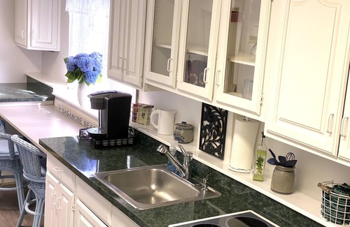 Sagamore Beach Apartment | Cape Cod Studio with Kitchen. Very to close to beach! No bridge!