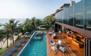North Pattaya Hotel | Cape Dara Resort