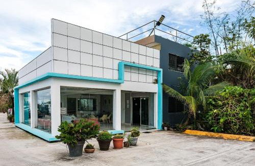 Alfredo V. Bonfil Hotel | Capital O Cancun International Airport 24 7