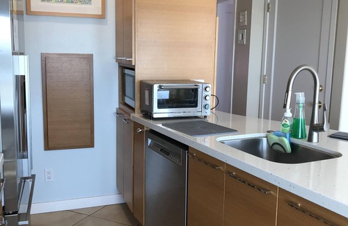 Capitola Condo | Capitola Beach FRONT Venetian Condo - on the Beach