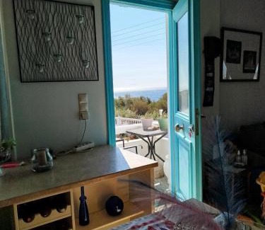 Megas Gialos House | Captain George