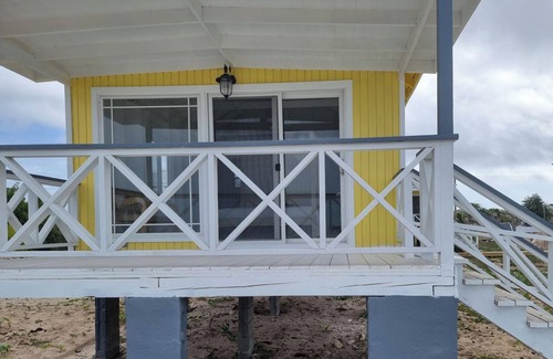 Codrington Cottage | Captivating 1-Bed Cottage in Codrington