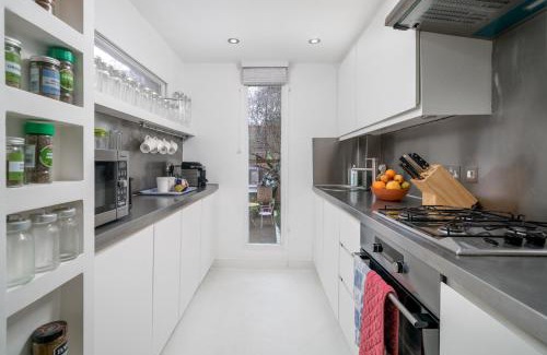 Shepherd's Bush Apartment | Captivating apartment in Shepherds Bush
