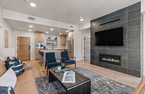 Tamarack Resort Condo | Captivating Condo| Fireplace and Balcony