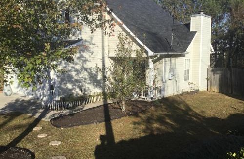 Conley House | Captivating Home near Downtown ATL