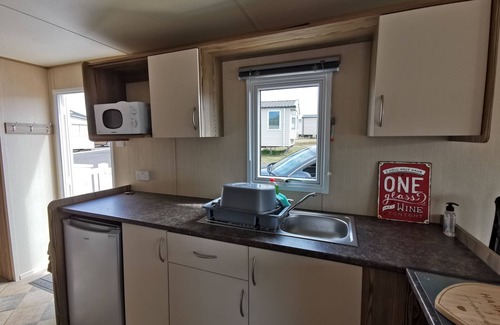 Weymouth House | Caravan at Littlesea Holiday park, Weymouth - sleeps 8
