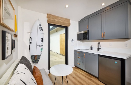 Cardiff-by-the-Sea Apartment | Cardiff Swamis Beach Studio: Perfect Location!