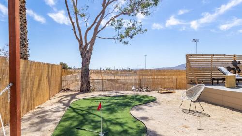 Twentynine Palms House | Carmella by AvantStay Modern JTree Home w Large Outdoor Area