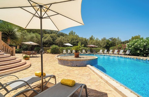 Alcanada Cottage | CAS CARELLO Finca for 12 people in Alcanada