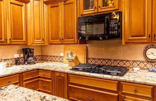 Corozal Resort | Casa 1- 3 bedrooms, 2 baths, The 2000 sq. ft. Luxury Suite sleeps 6
