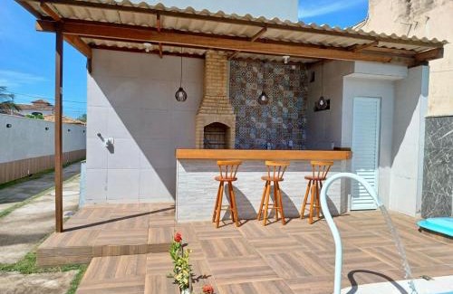 Rio das Ostras House | Casa 2 suítes e piscina em Rio das Ostras há poucos passos do Mar!