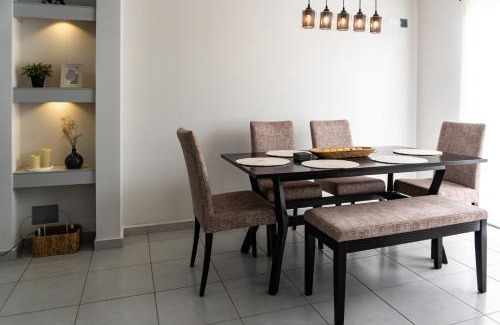 Puerto Barillas Apartment | Casa 57 moderna y confortable en San Miguel