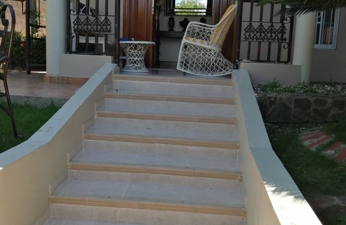 Gregorio Luperon Apartment | Casa Amueblada Segundo Nivel