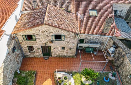 Padron House | Casa a Voada - Rural con Piscina Privada, Barbacoa y Juegos