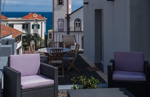 Ponta Delgada House | Casa Abreu with fantastic views over the blue sea!