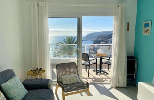 Balito Apartment | Casa Aita - refurbished apartment with unparalleled sea view