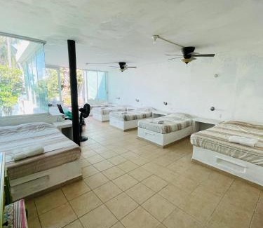 Tequesquitengo House | Casa Alfenapa a pie del lago y pet friendly