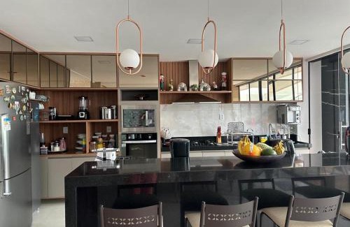 40 Horas House | Casa alto padrão pra cop 30 4 Suites