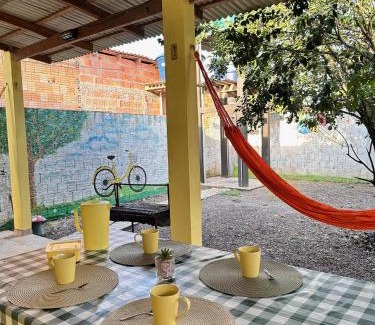 Presidente Figueiredo House | Casa Amarela