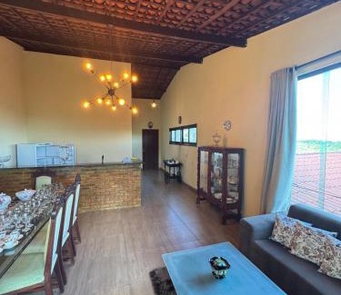 Bezerros House | Casa amarela Serra negra !