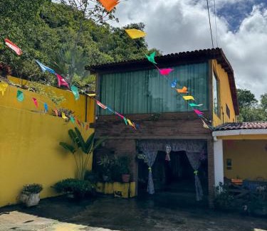 Bezerros House | Casa amarela Serra negra !