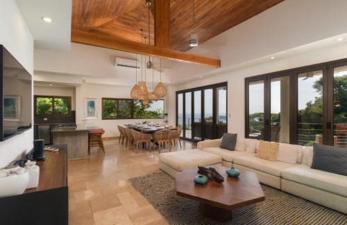 Manuel Antonio Villa | Casa Anjali by Sandglass