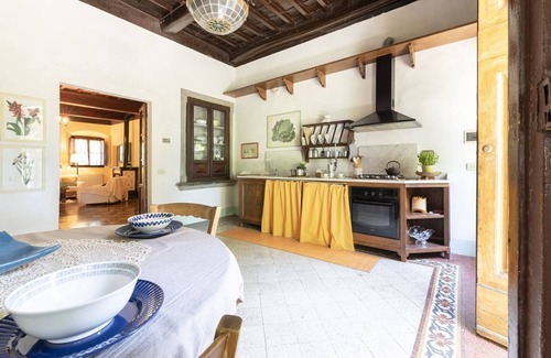 Castellina in Chianti Cottage | Casa Antico Roseto - cottage with swimming pool