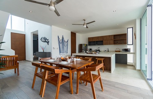 Chicxulub Puerto House | Casa Arena Mía by Casago