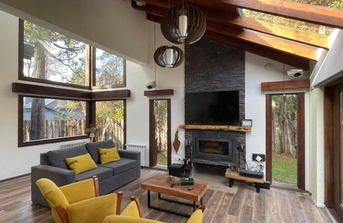 La Villa Ski Chalet | CASA AZUL LIMAY VILLA LA ANGOSTURA