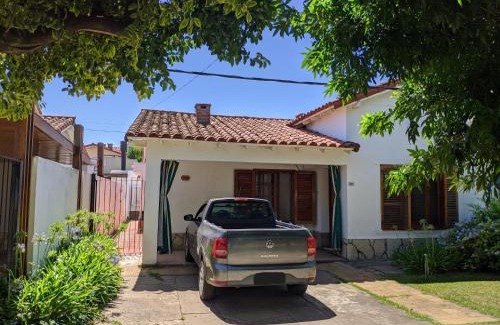 San Nicolas de los Arroyos House | CASA BARRIO SOMISA