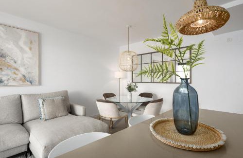 Estepona Apartment | Casa Bahía Bliss at ONE80 suites, Estepona