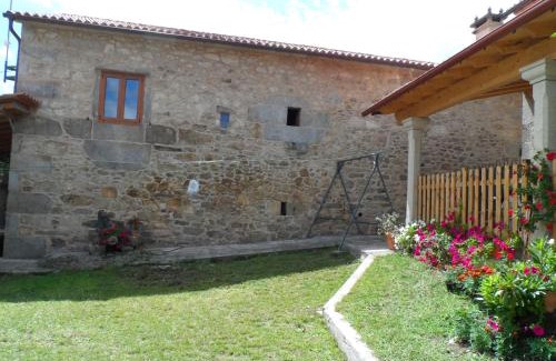 Outes House | Casa Barqueiro