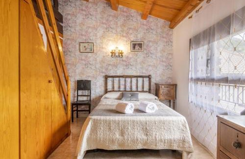 Les Iglesies Apartment | Casa Batlle Ginebro